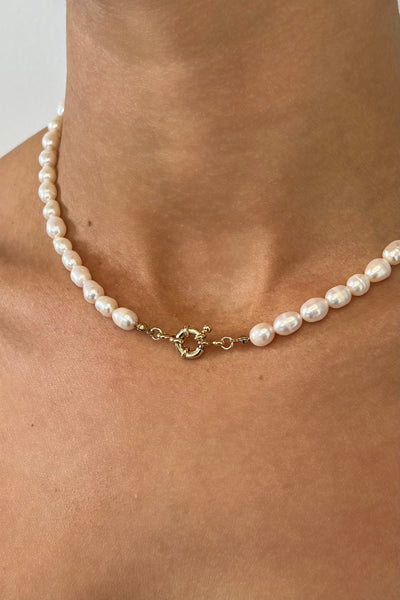 Dara Pearl Necklace