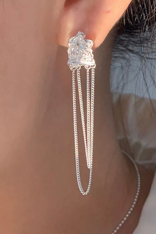 Lira Earring